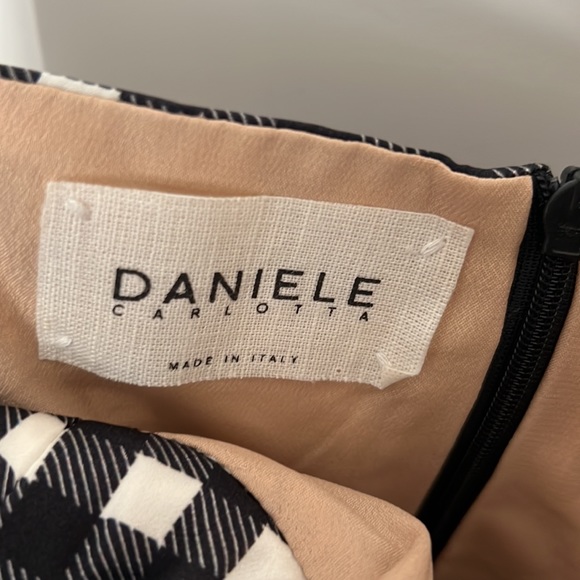 Daniele Carlotta silk strapless corset mini dress - Picture 2 of 4